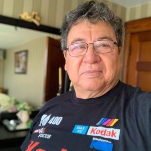 Meet your Posher, Victor